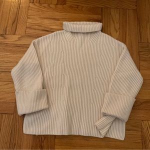 Banana republic sweater